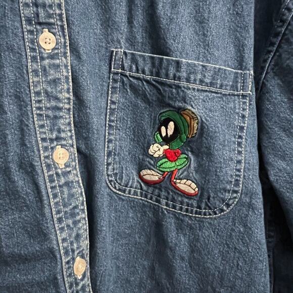 Vintage Warner Bros Marvin The Marten Embroidered Denim Button Down Shirt Large - Picture 7 of 8